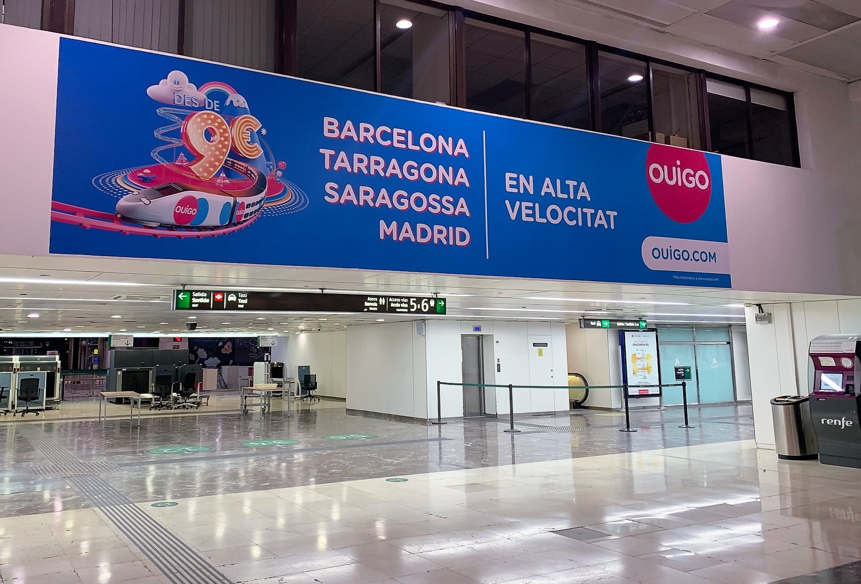 Campaña Ouigo en la estación de Sants de Barcelona para Global.
