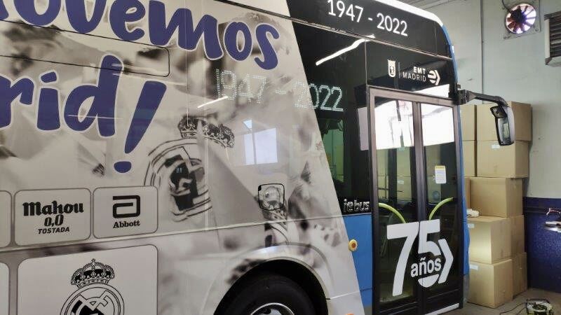 Vinilo autobús Real Madrid